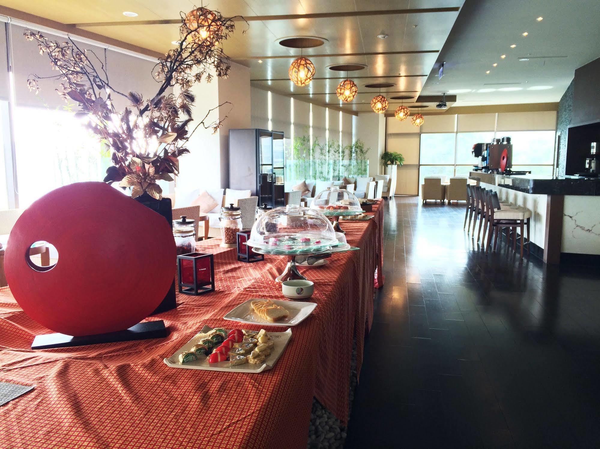 The Wen Wan Resort Sun Moon Lake Ючи Екстериор снимка